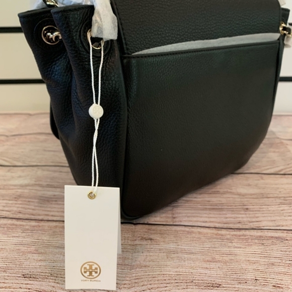 NWT Tory Burch Bombe Bag/ Leather/ Gorgeous - Picture 4 of 8